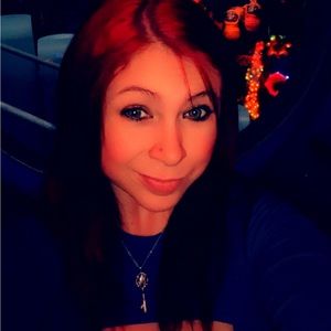 Meet your Posher, Marissa